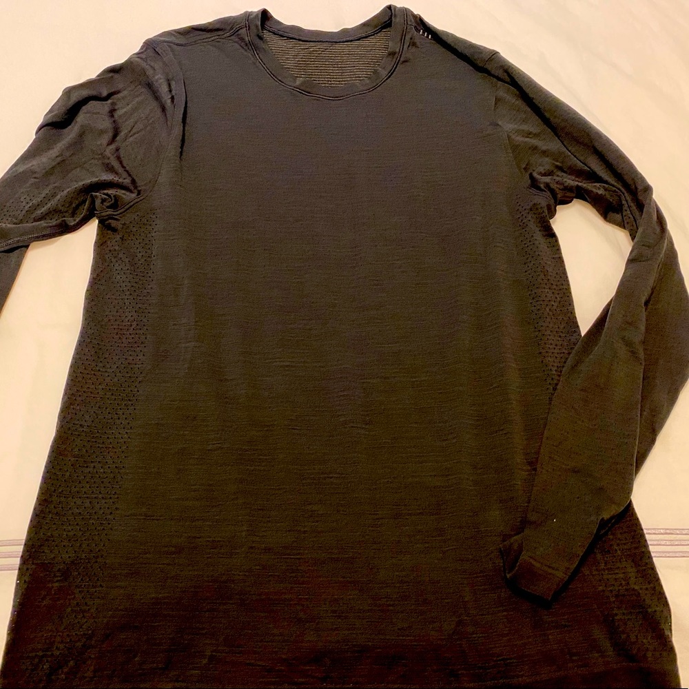 Lululemon metal vent tech long sleeve shirt black